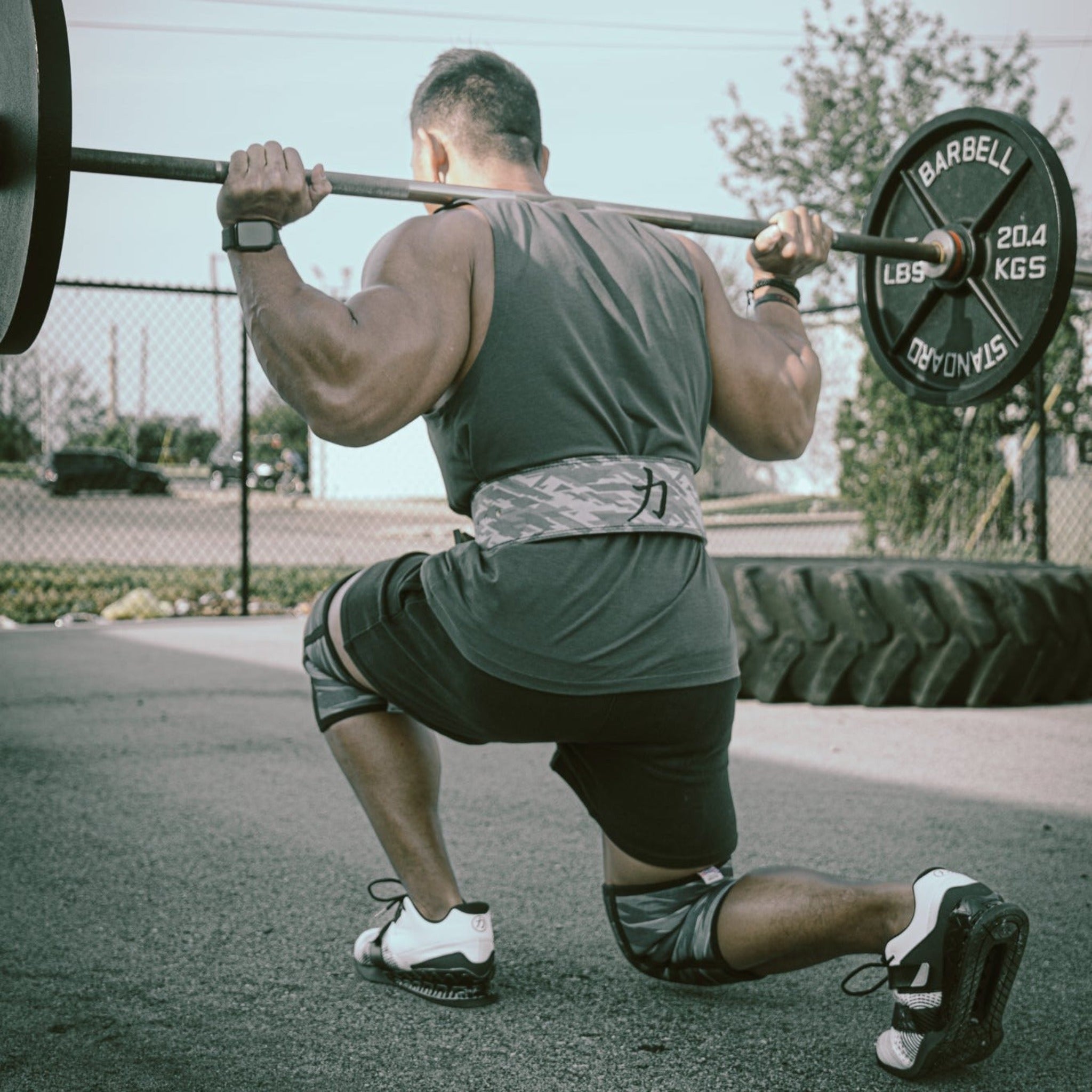 7MM Inferno Knee Sleeves - Dark Camo - IPF Approved - Strength Shop USA