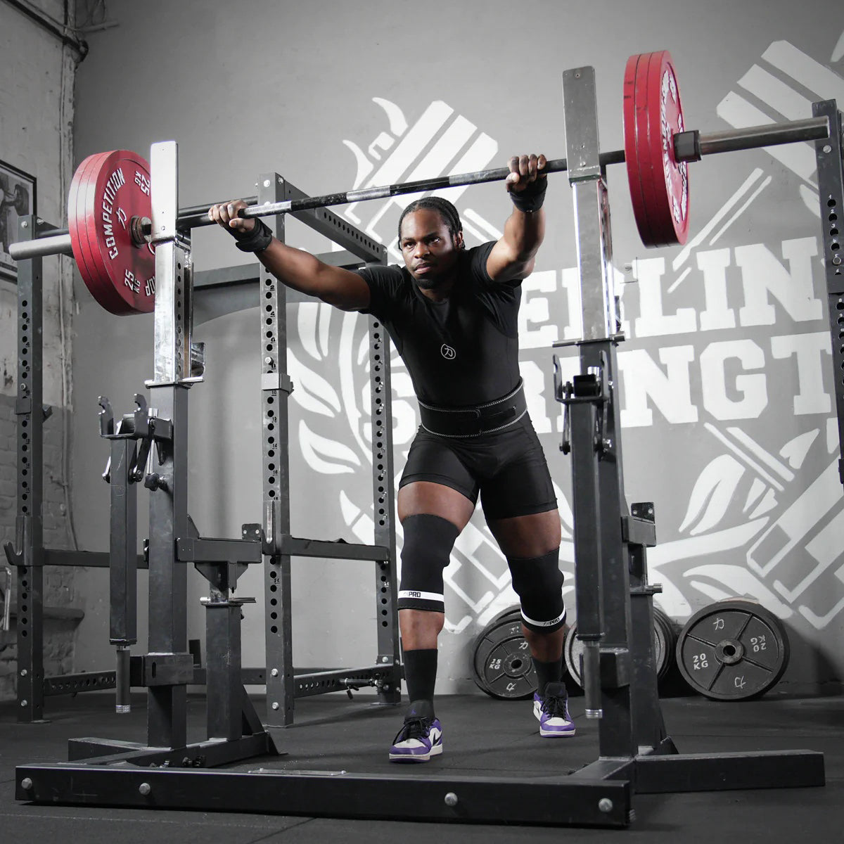 Knee Sleeves for Lifting: What Do Knee Sleeves Do?