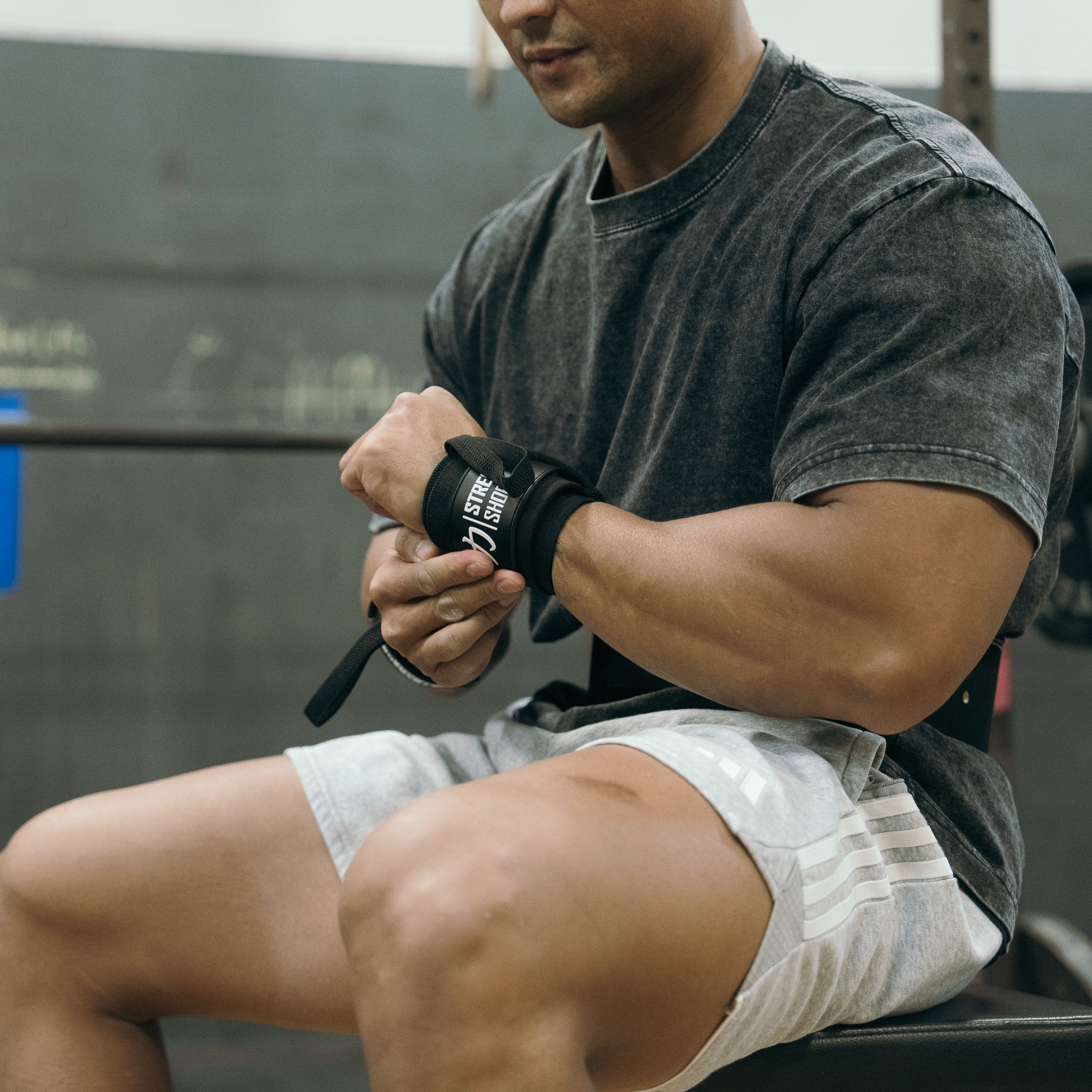 Heavy Wrist Wraps - Black - IPF Approved – Strength Shop USA