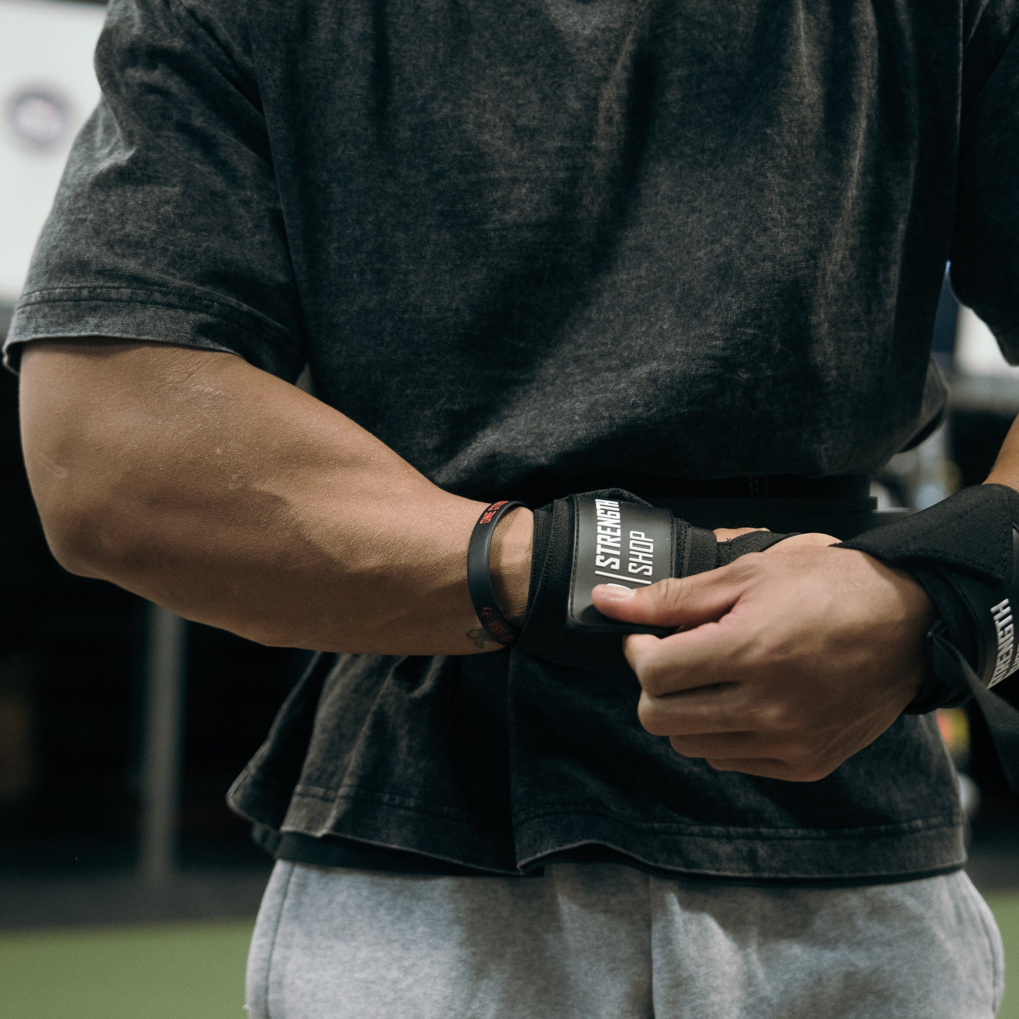 Medium Wrist Wraps - Black - Strength Shop – Strength Shop USA